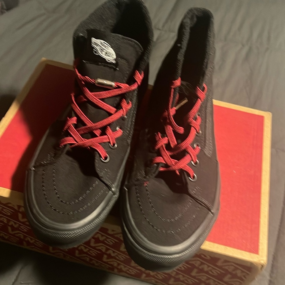 Boys Vans Sk8-Hi tapered sneaker